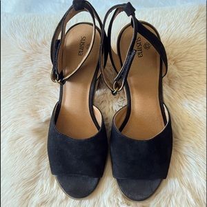 Susan’s/Wedge/Size 8/